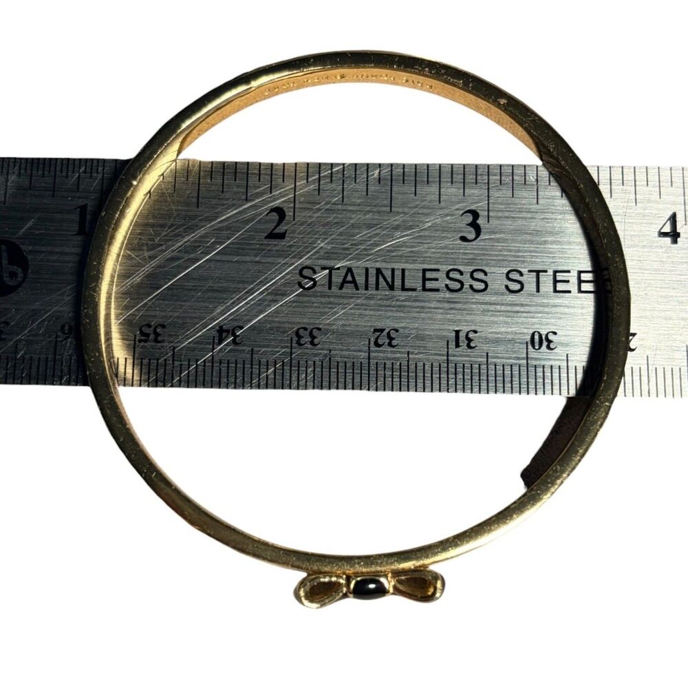 Kate Spade Take A Bow Black And Cream Stripe Enamel Bangle Bracelet - Gold Tone - Picture 6 of 6